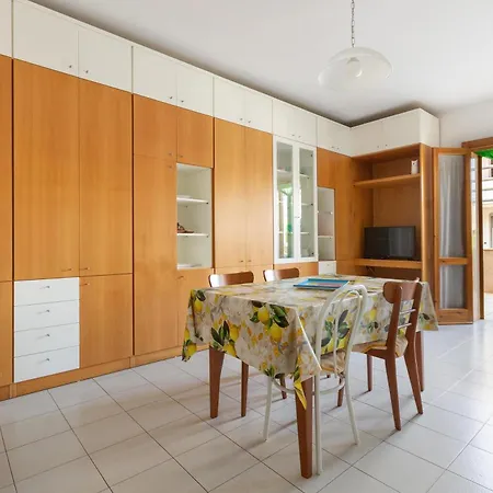 Azure By Barbarhouse Holiday home *